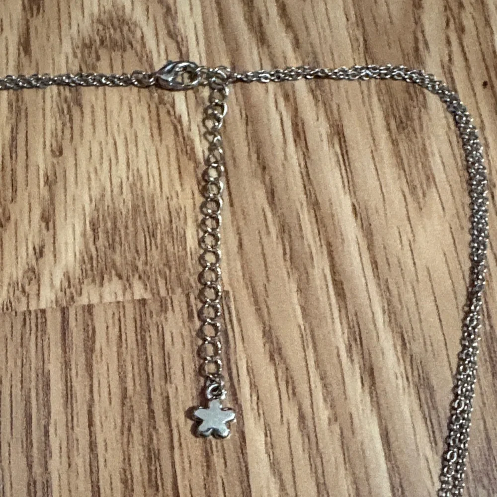 VINTAGE IRIDESCENT BLUE SILVER-TONE BIB 18-21